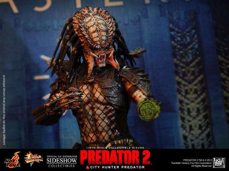 http://www.sideshowtoy.com/assets/products/901854-city-hunter-predator/lg/901854-city-hunter-predator-013.jpg