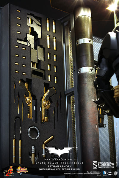 http://www.sideshowtoy.com/assets/products/902171-batman-armory-with-bruce-wayne-and-alfred/lg/902171-batman-armory-with-bruce-wayne-and-alfred-021.jpg