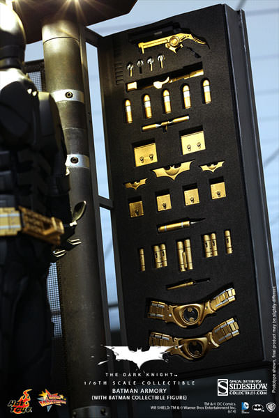 http://www.sideshowtoy.com/assets/products/902171-batman-armory-with-bruce-wayne-and-alfred/lg/902171-batman-armory-with-bruce-wayne-and-alfred-022.jpg