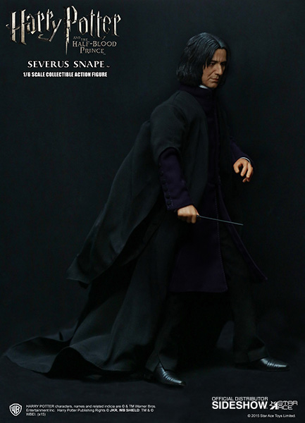 http://www.sideshowtoy.com/assets/products/902576-severus-snape/lg/harry-potter-severus-snape-sixth-scale-star-ace-902576-04.jpg
