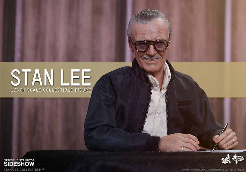 http://www.sideshowtoy.com/assets/products/902580-stan-lee/lg/stan-lee-sixth-scale-hot-toys-902580-01.jpg