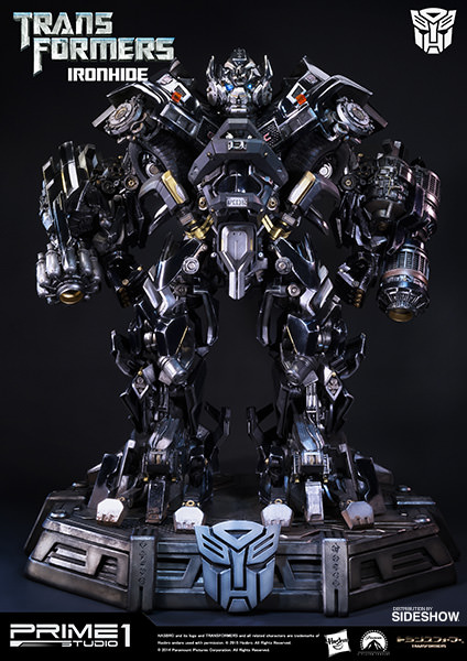 http://www.sideshowtoy.com/assets/products/902597-ironhide/lg/transformers-ironhide-polystone-statue-prime-1-feature-902597-05.jpg