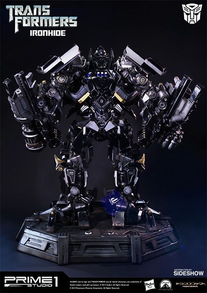 http://www.sideshowtoy.com/assets/products/902597-ironhide/lg/transformers-ironhide-polystone-statue-prime-1-feature-902597-08.jpg