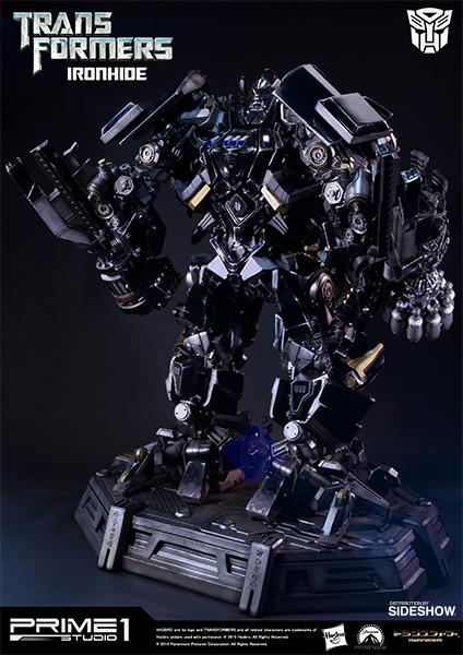 http://www.sideshowtoy.com/assets/products/902597-ironhide/lg/transformers-ironhide-polystone-statue-prime-1-feature-902597-09.jpg
