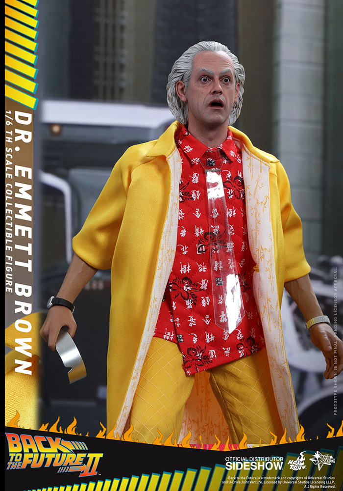 back-to-the-future-2-dr-emmett-brown-sixth-scale-hot-toys-902790-03
