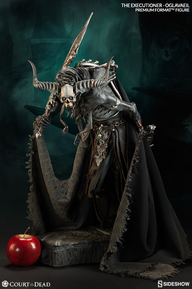 https://www.sideshowtoy.com/assets/products/300395-the-executioner/lg/court-of-the-dead-oglavaeil-the-executioner-premium-format-300395-04.jpg
