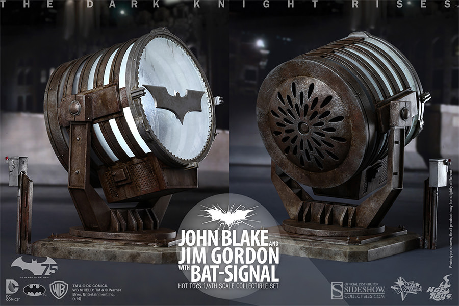 [Hot Toys] Batman: John Blake and Jim Gordon with Bat-Signal 902303-john-blake-and-jim-gordon-with-bat-signal-009