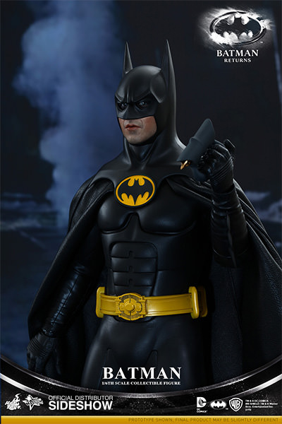 https://www.sideshowtoy.com/assets/products/902400-batman-and-bruce-wayne/lg/902400-batman-and-bruce-wayne-006.jpg