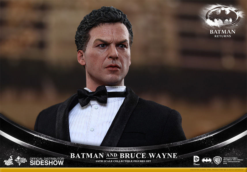 https://www.sideshowtoy.com/assets/products/902400-batman-and-bruce-wayne/lg/902400-batman-and-bruce-wayne-012.jpg