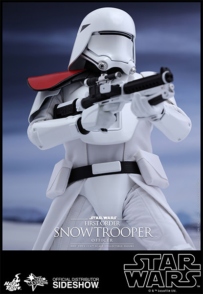 https://www.sideshowtoy.com/assets/products/902552-first-order-snowtrooper-officer/lg/star-wars-first-order-snowtrooper-officer-hot-toys-902552-04.jpg