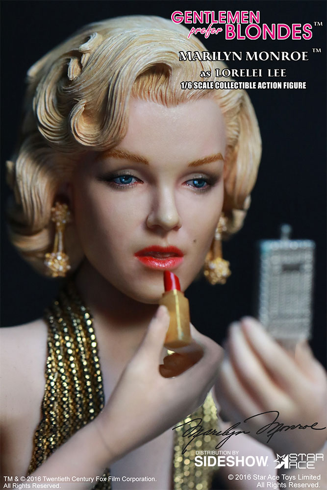 STAR ACE - Marilyn Monroe from “Gentlemen Prefer Blondes" Marilyn-monroe-as-lorelei-lee-gold-dress-version-sixth-scale-star-ace-902838-14