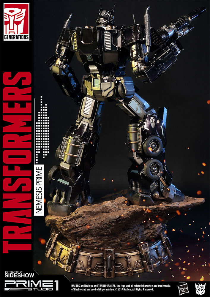 [Bild: transformers-nemesis-prime-statue-prime1-902961-08.jpg]