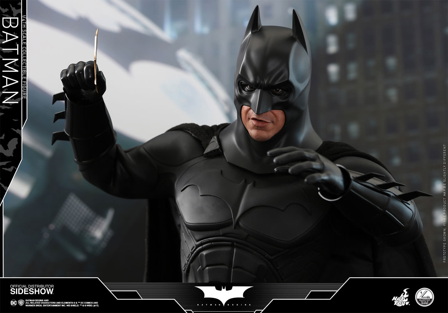 dc-comics-batman-begins-batman-quarter-scale-hot-toys-903127-02.jpg