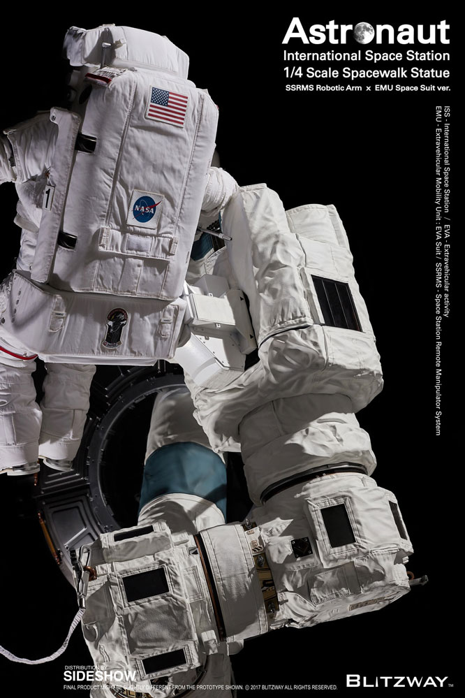 astronaut-iss-emu-version-quarter-scale-figure-blitzway-903319-07.jpg