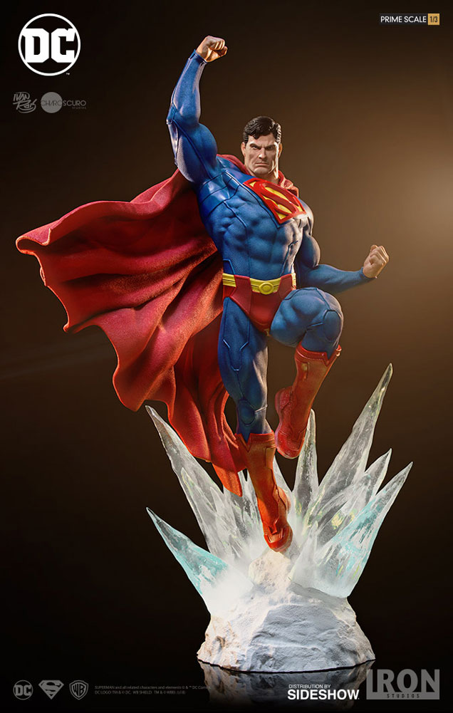 dc-comics-superman-statue-iron-studios-903375-05.jpg