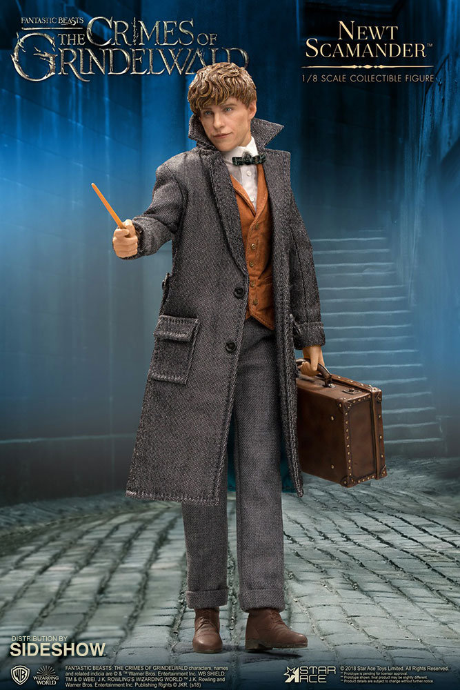 https://www.sideshowtoy.com/assets/products/904186-newt-scamander/lg/fantastic-beasts-the-crimes-of-grindelwald-newt-scamander-collectible-figure-star-ace-904186-03.jpg